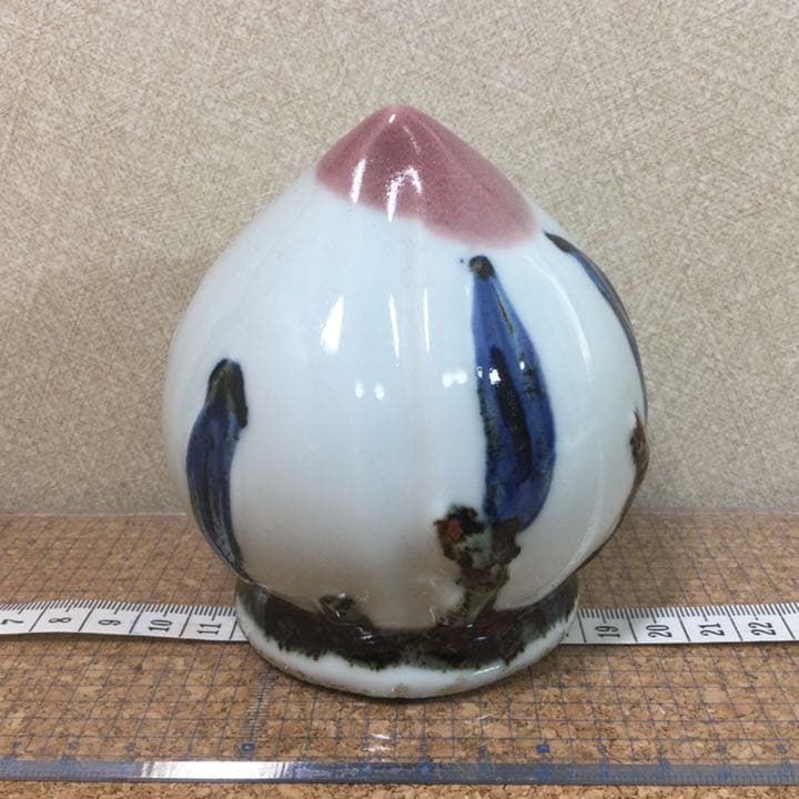 ★書道具❗️陶磁器製・桃型水滴（水差し）白磁製・染付鉄砂辰砂・骨董品‼️