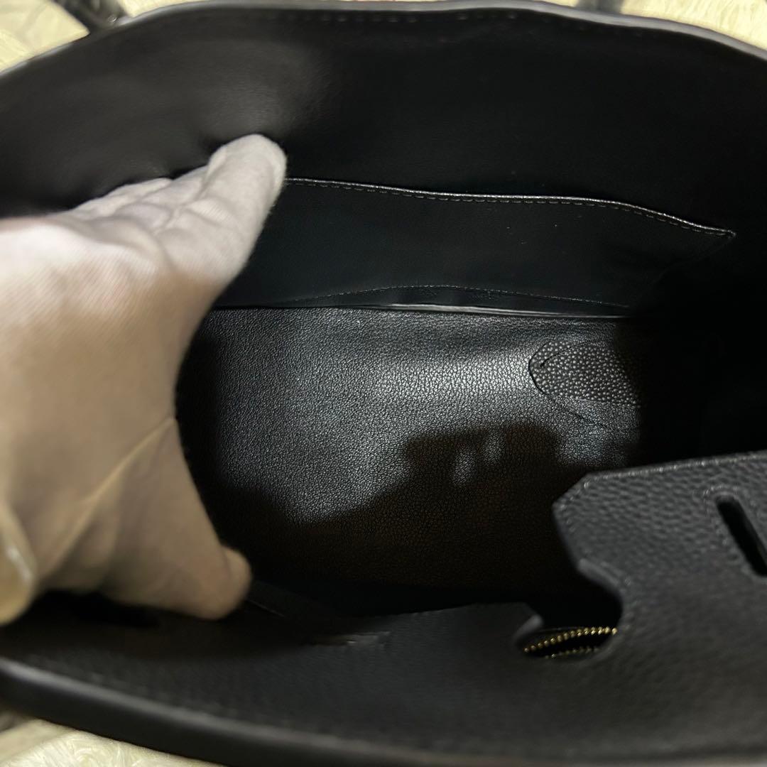 【新品】レザー　ハンドバッグ　トートバッグ　南京錠付き　ビジネス　A4 大容量