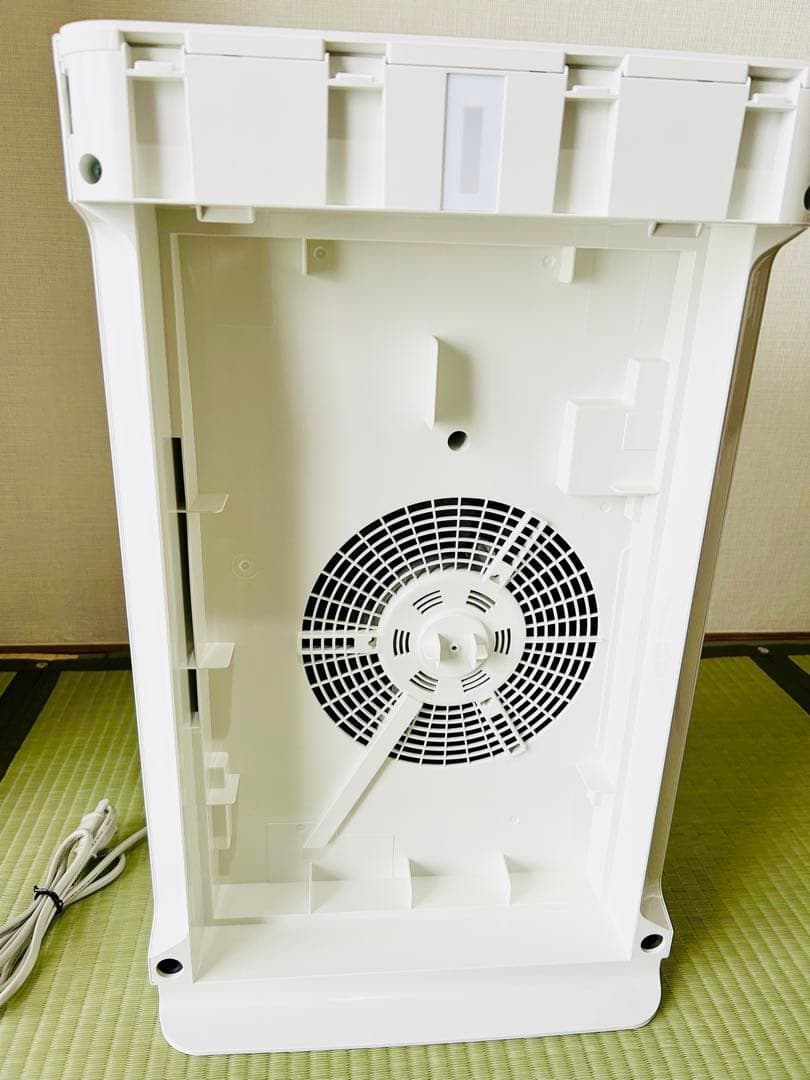 【美品】パナソニック F-PXY60-W ナノイー搭載 空気清浄機 ホワイト