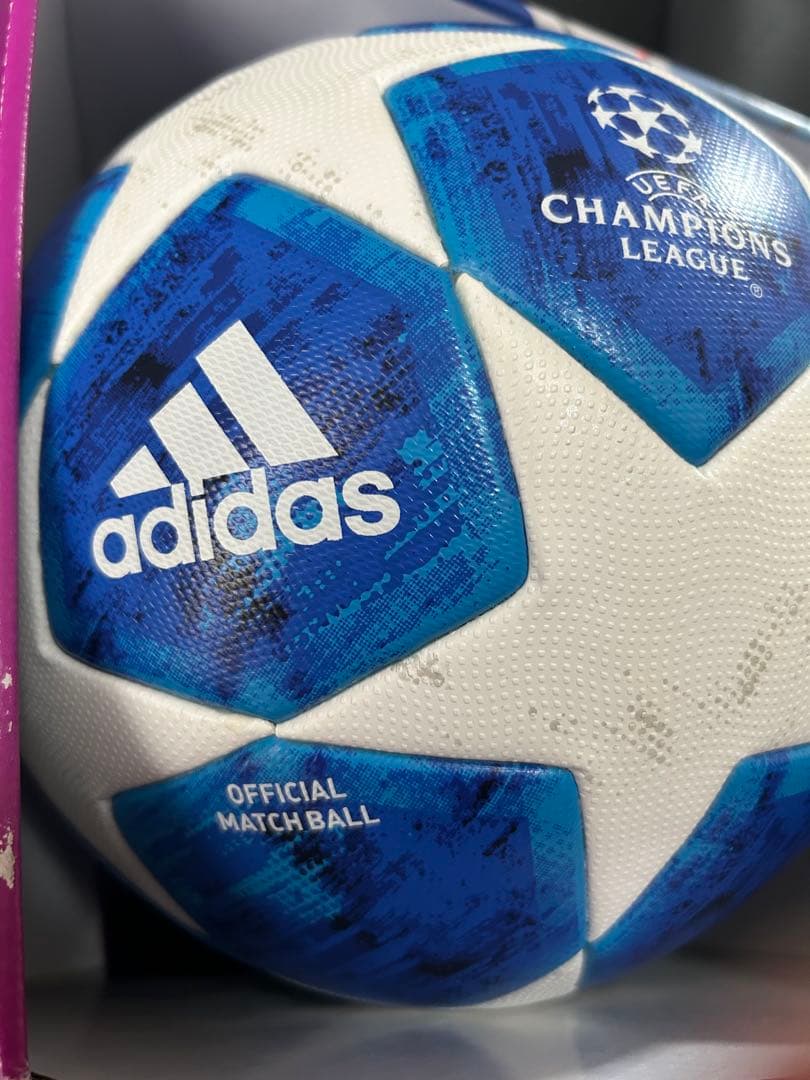 18-19UEFA チャンピオンズリーグ　フィナーレ公式球　箱無し