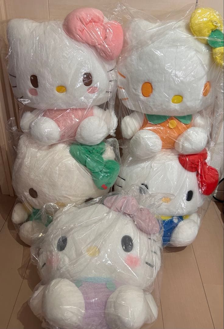 【新品タグ付 】ハローキティBIGぬいぐるみ5点セット