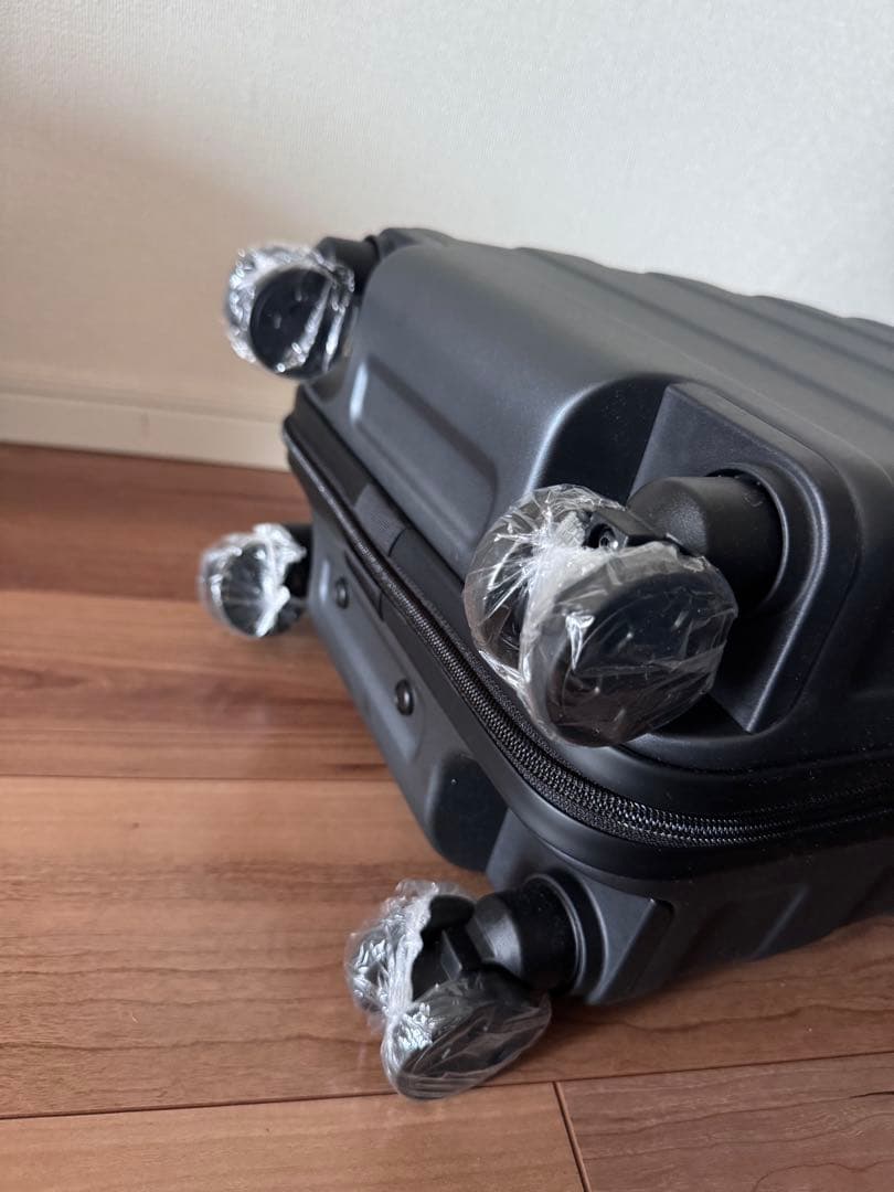 ◆極美品◆無印良品20ℓメタグレーキャリーケース 国内線持ち込みサイズ 使用浅