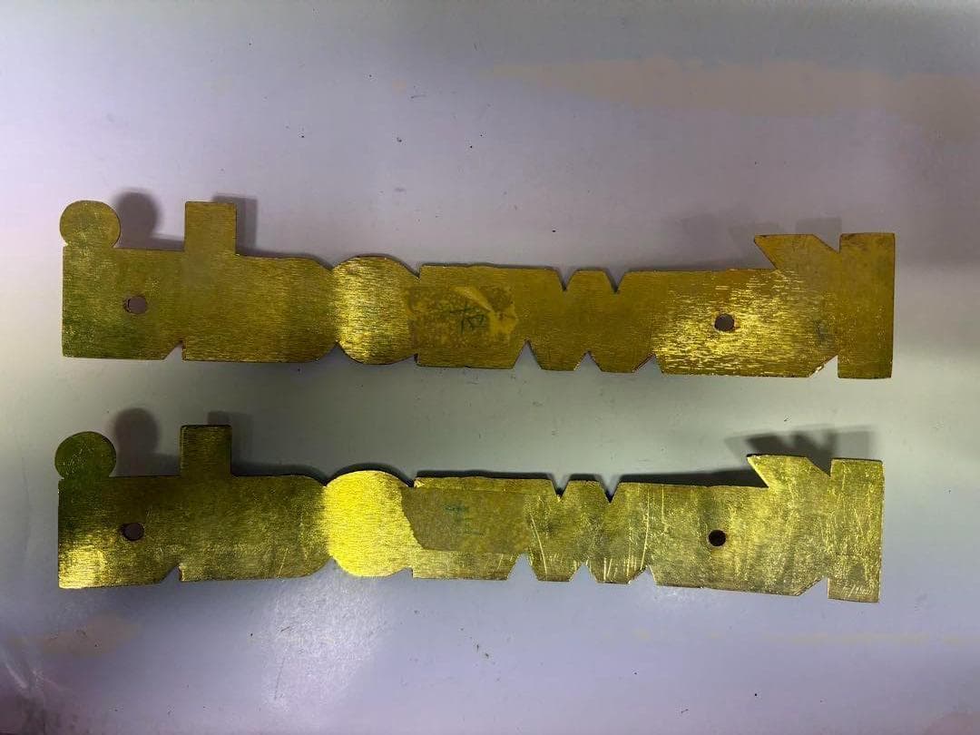 た*ん様 Kawasaki　真鍮製タンクエンブレム140mm　曲げ加工済み　左右