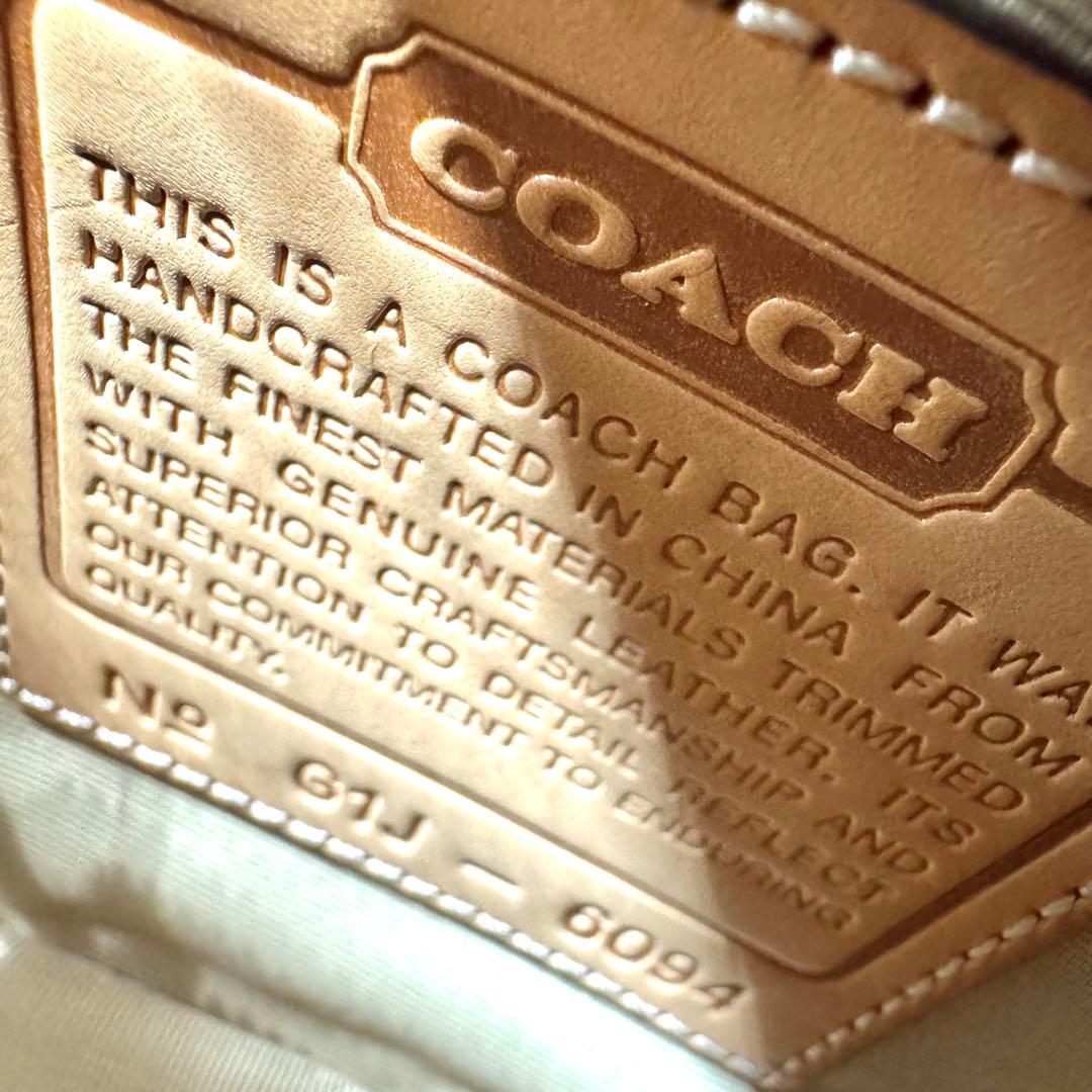 ✨美品✨COACH アクセサリーポーチ ミニバッグ キャンバス レザー レッド