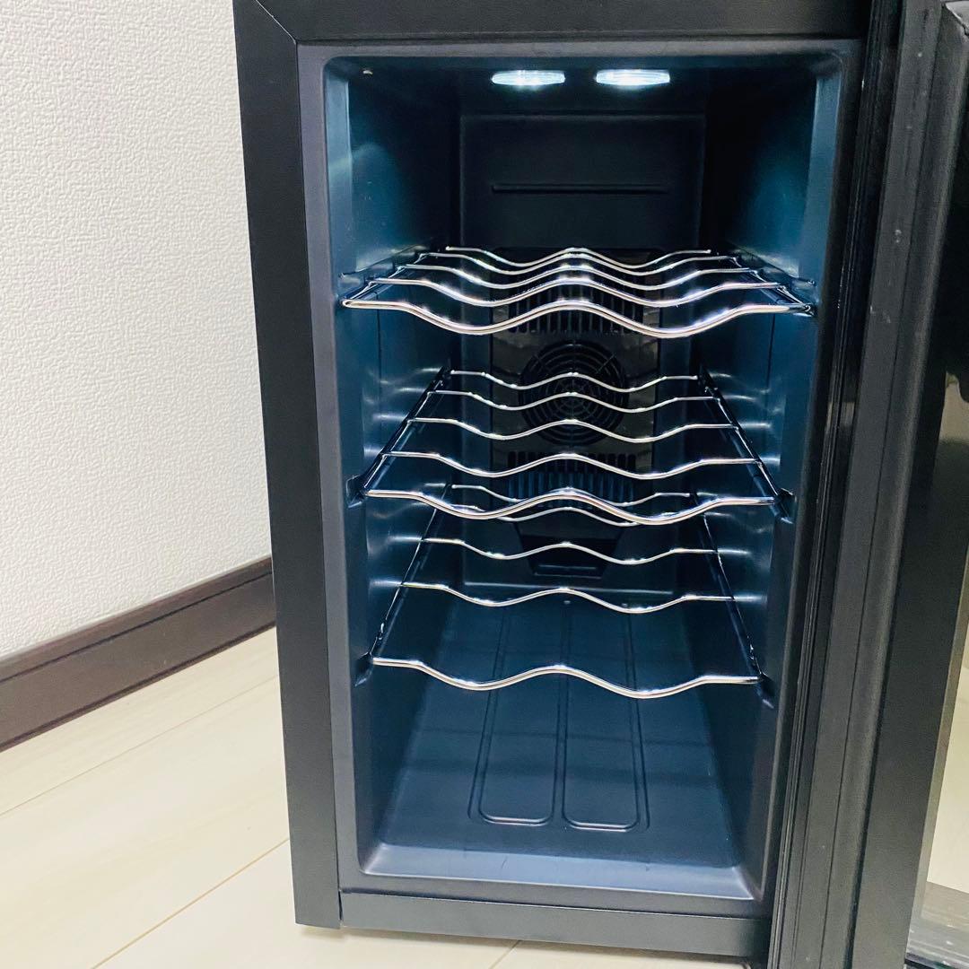 アイリスオーヤマ IRIS ワインセラー 2023年製