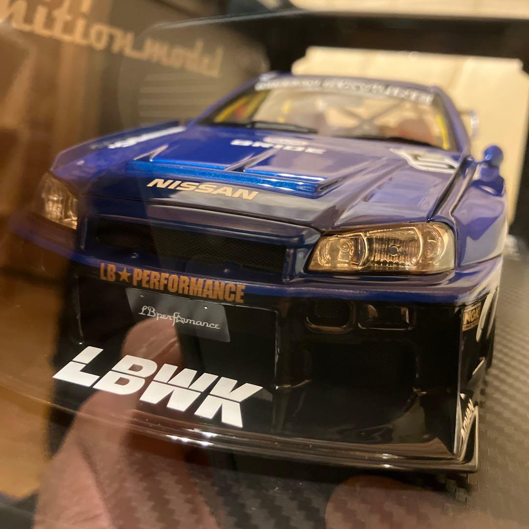 LBWK Nissan Skyline ミニカー 1/18