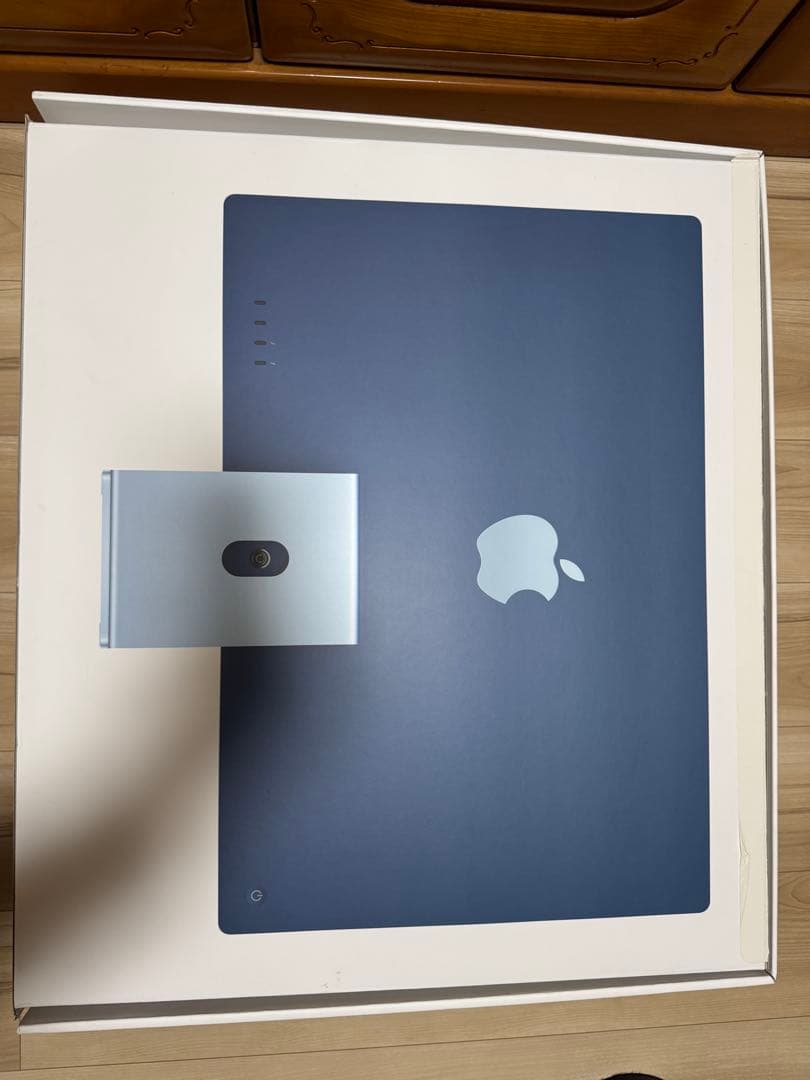 a*3様 iMac 24インチ M1チップ 16GB /512GB/VESAモデ