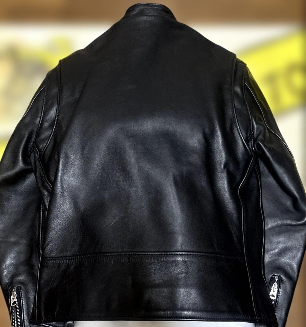 超美品‼️最新型schott641XX 42インチ