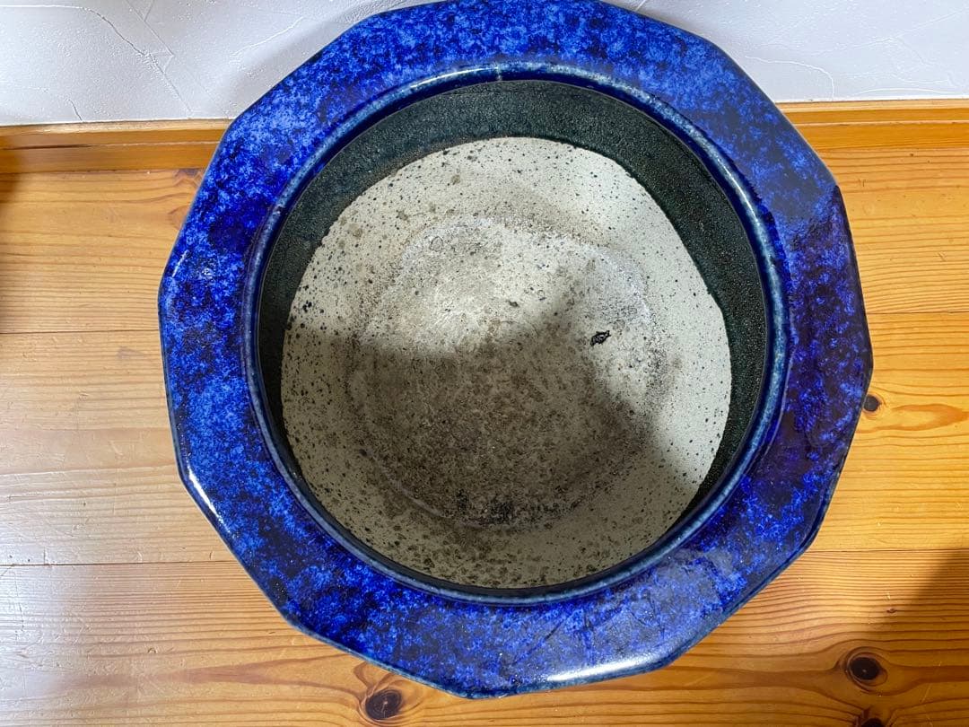 瑠璃色　八角形 火鉢　エコメルカリ便お願い致します