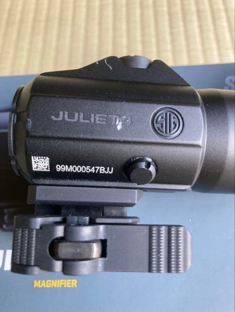 実物 SIG SAUER 4倍　マグニファイア