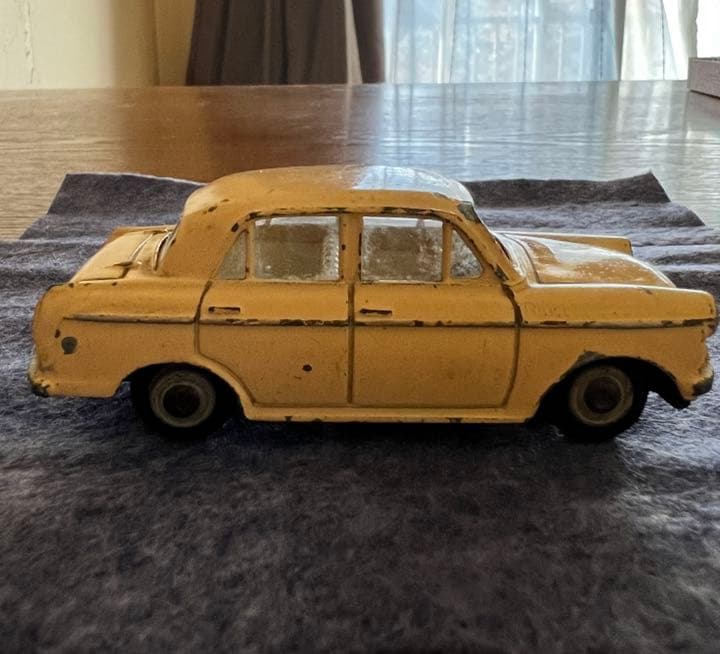 アサヒ玩具　モデルペットNO.5 ダットサンブルーバード　箱無し