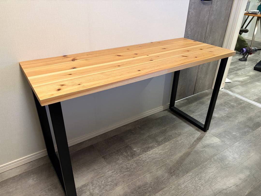 KANADEMONO｜ THE TABLE / 無垢 杉