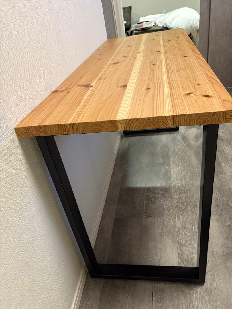 KANADEMONO｜ THE TABLE / 無垢 杉