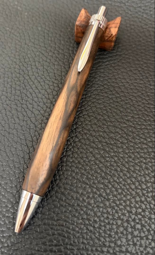 H*I様 金木犀さん 黒柿孔雀杢 ボールペン 試し書きのみ美品