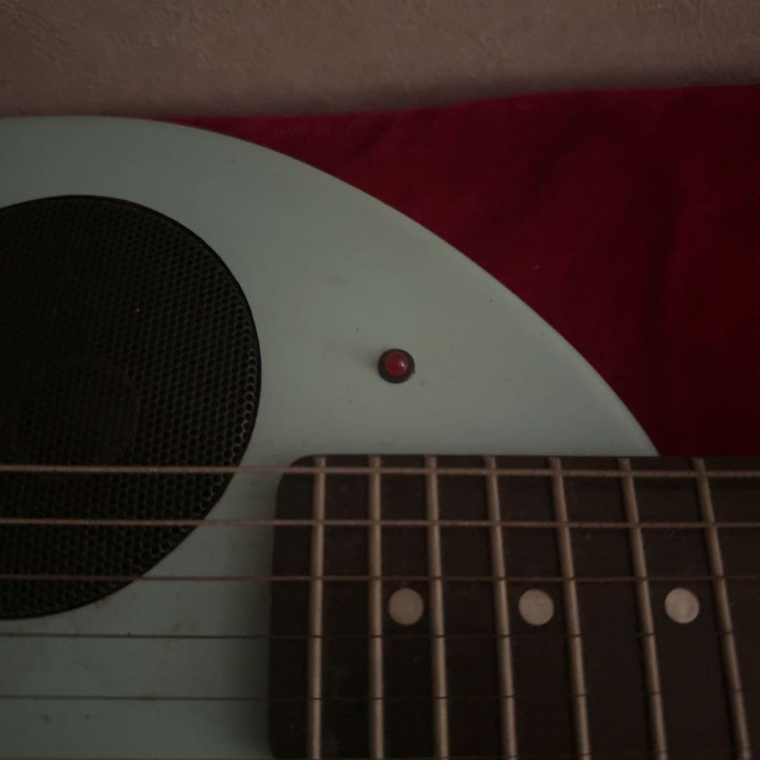 Fernandes フェルナンデス ZO-3 エレキギターアンプ内蔵 おまけ付