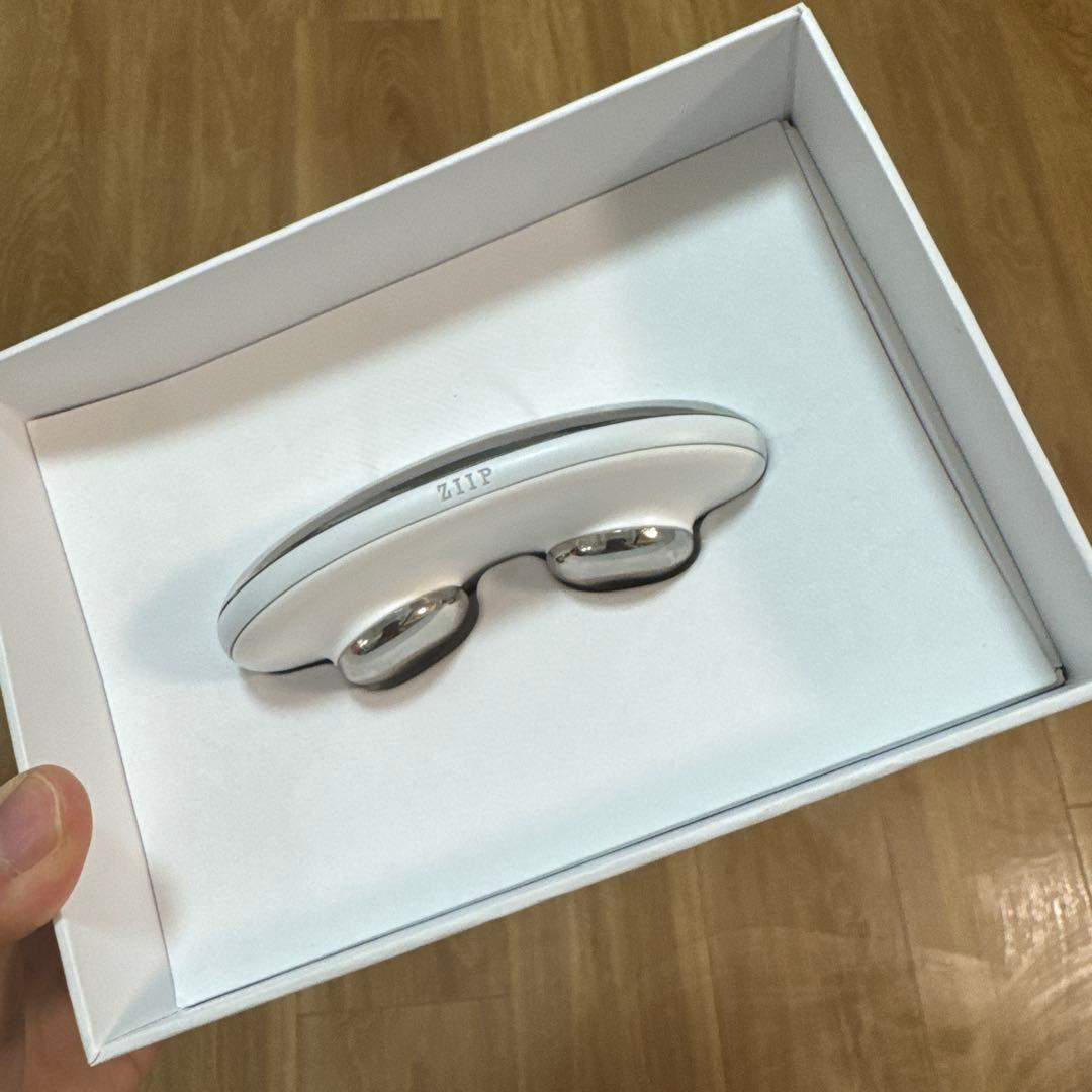 カレントボディ ZIIP HALO 美顔器