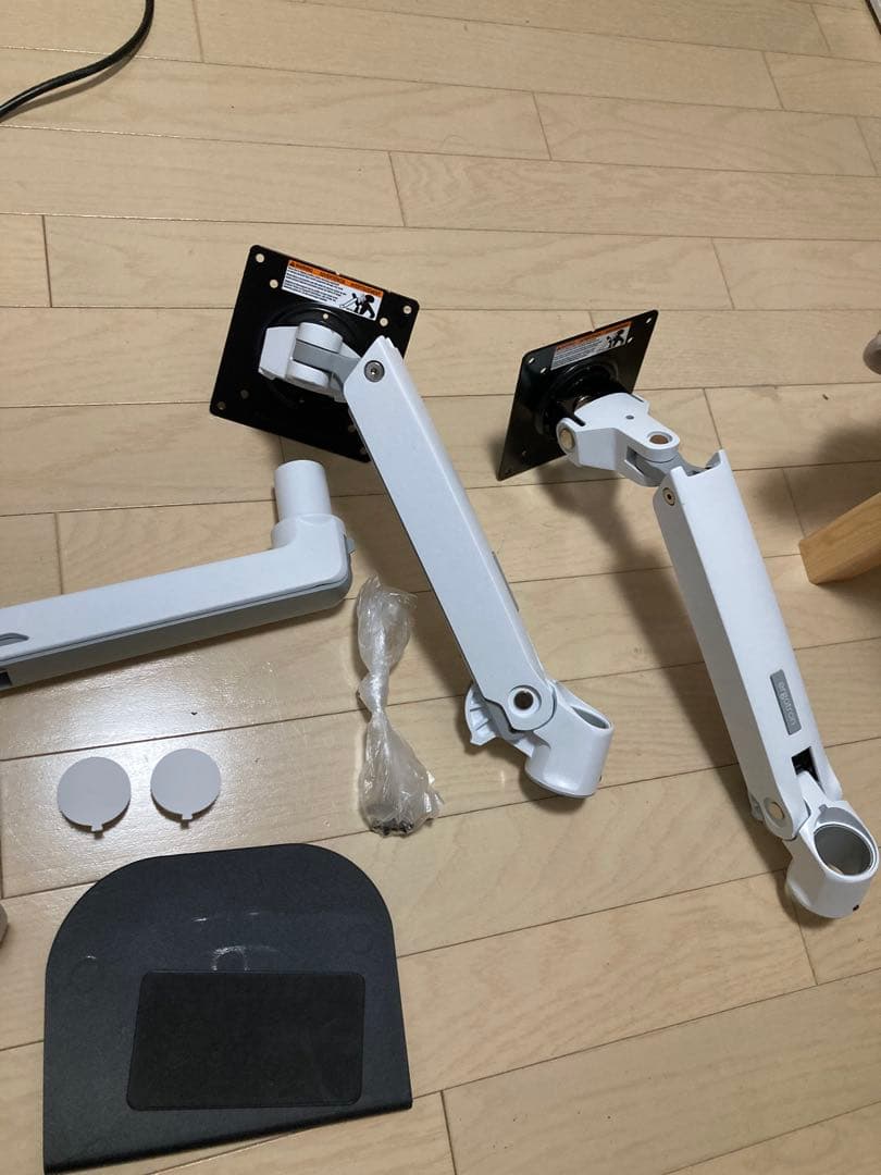 ERGOTRON エルゴトロン デュアル　横型　ホワイト