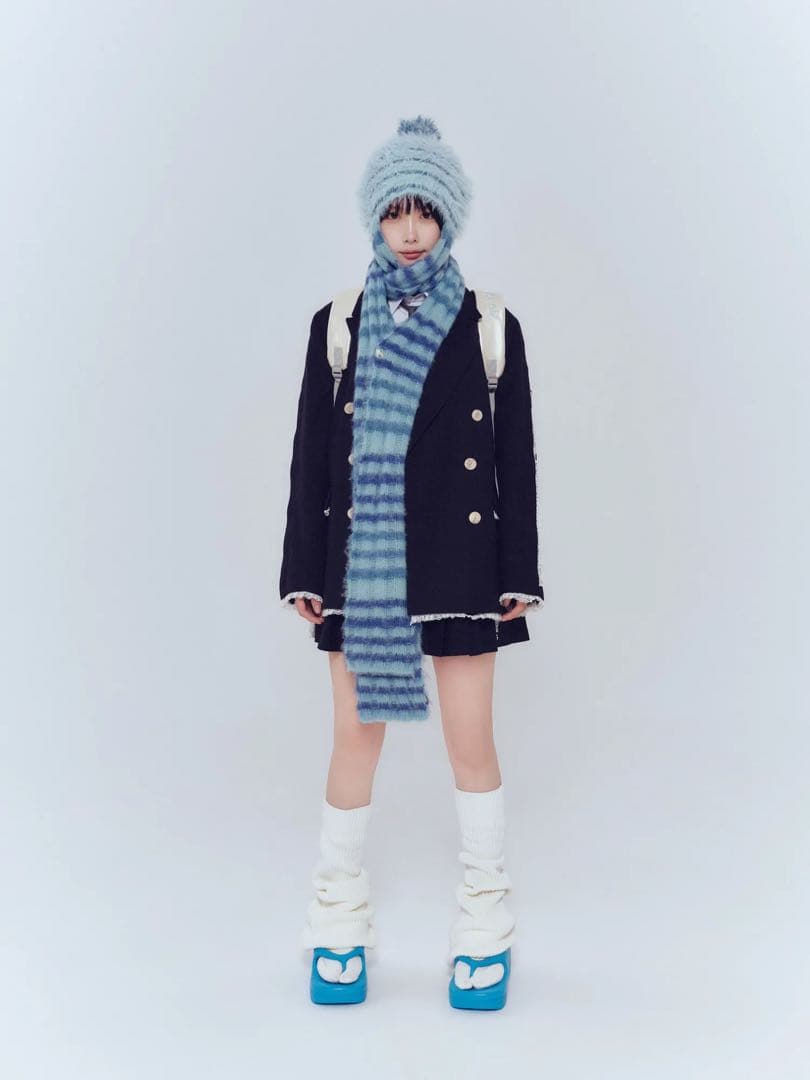 ヘルブラウ　hellblau あの　マフラー　帽子