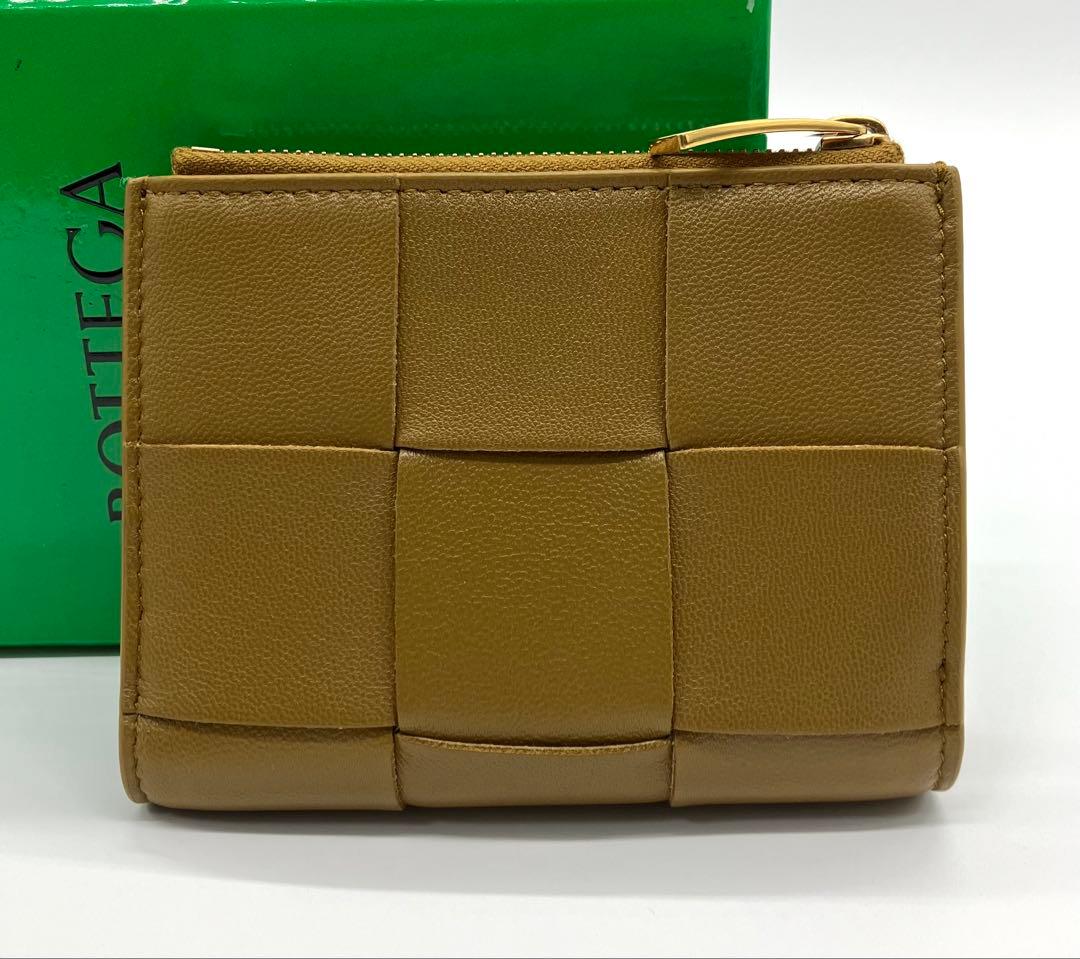 ⭐️新型 極美品 ボッテガ ヴェネタ カセット 二つ折り財布 キャメル ブラウン
