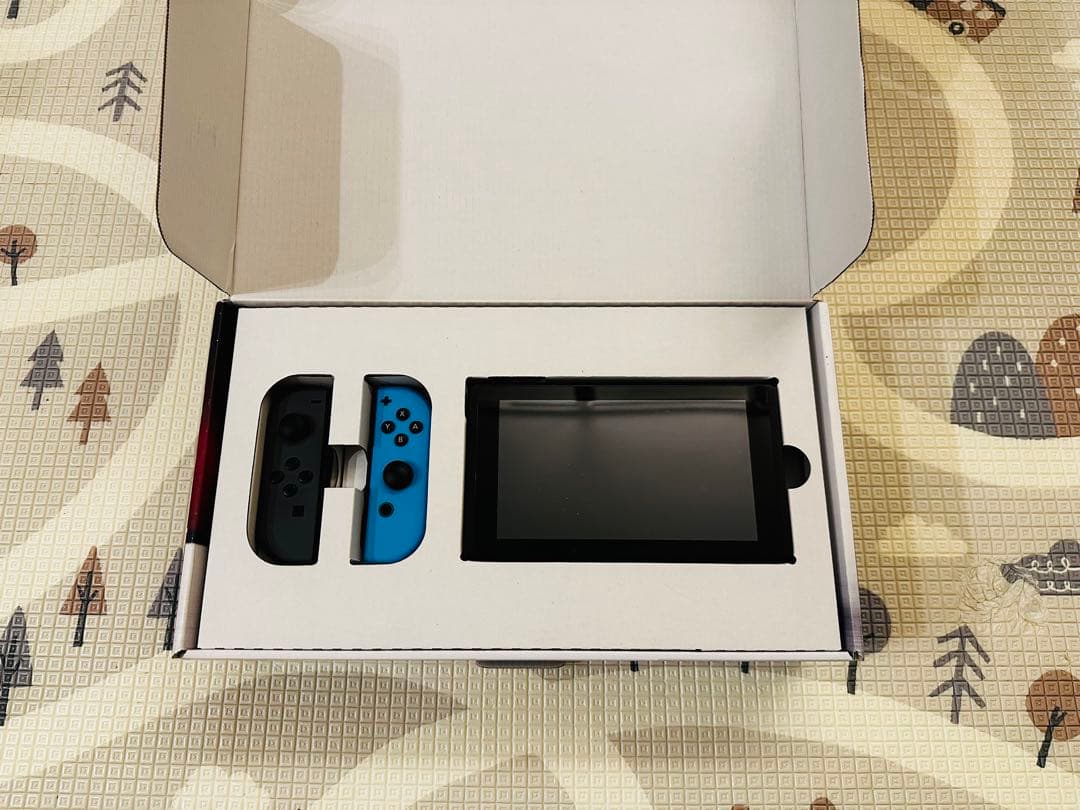 Nintendo Switch 本体 （桃鉄抱き合わせ）