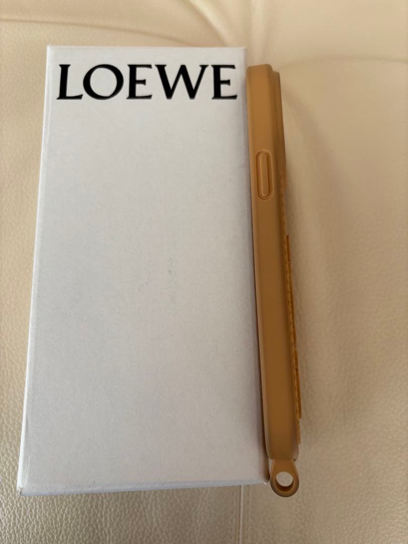 <値下げ交渉可>LOEWE シリコンケース iPhone14Pro Max