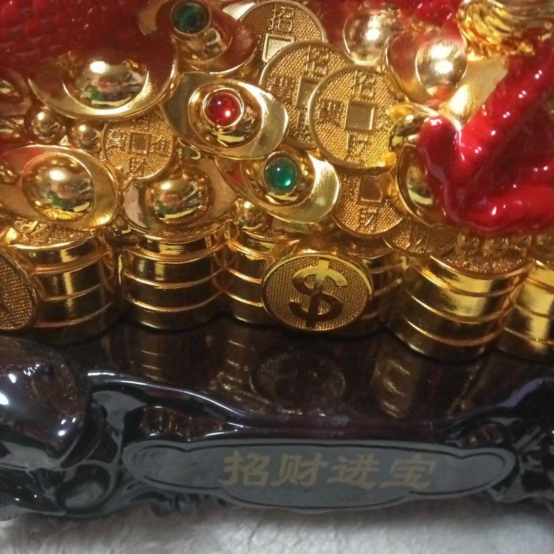 中国工芸品　赤色と金色の赤龍　富と繁栄の象徴　ダンシングドラゴン