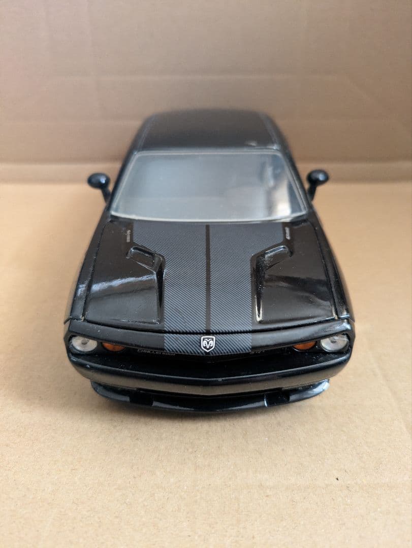 jada 2008　ダッジ・チャレンジャーSRT8　モダンマッスルカー