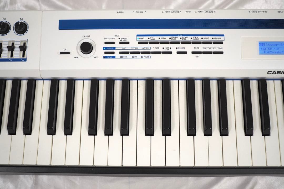 CASIO PX-5SWE ステージピアノ　純正ケース付き　privia