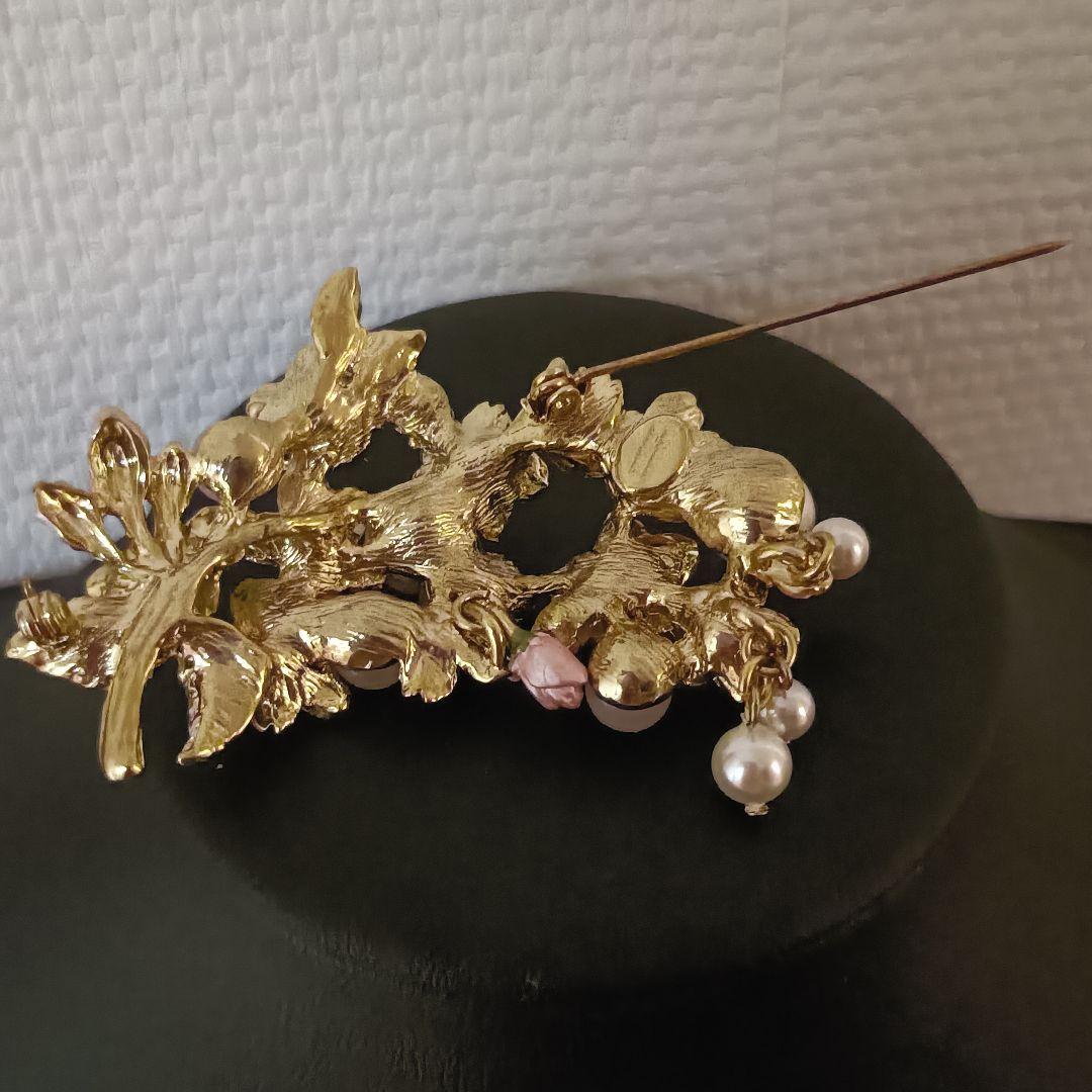 VENDOME BOUTIQUE/ヴァンドーム　ブローチ フラワー　ピンク