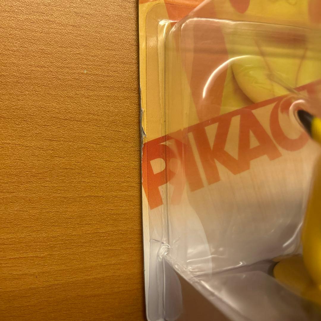 新品未開封　amiibo 初期版　リザードン　ピカチュウ　2点セット