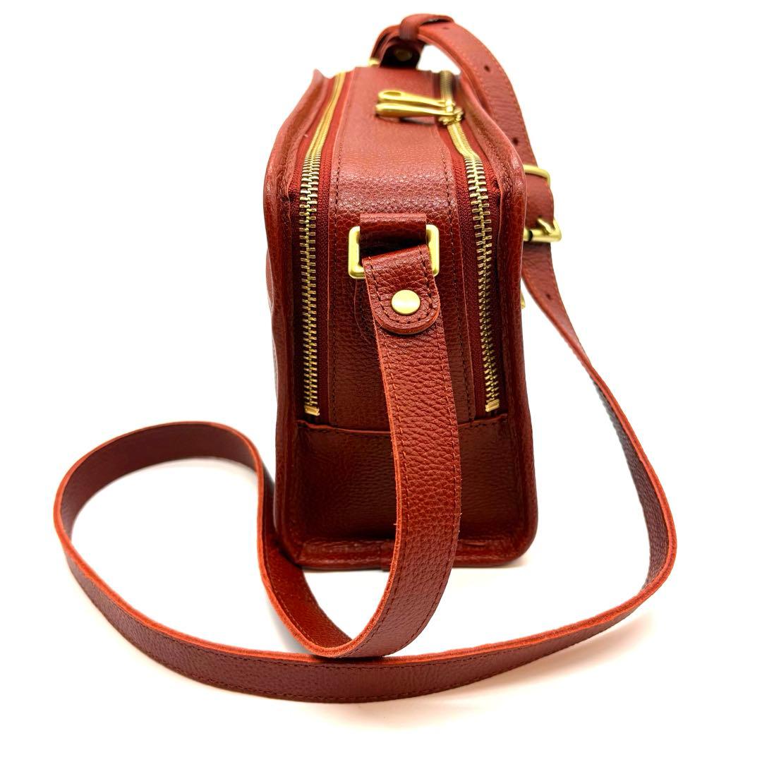 未使用 キソラ ショルダーバッグ本革クオドロ kissora 牛革 日本製レザー