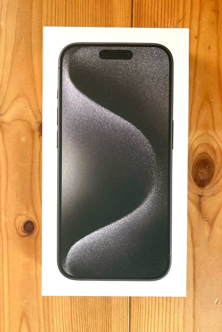 Apple iPhone 15 pro ブラックチタニウム