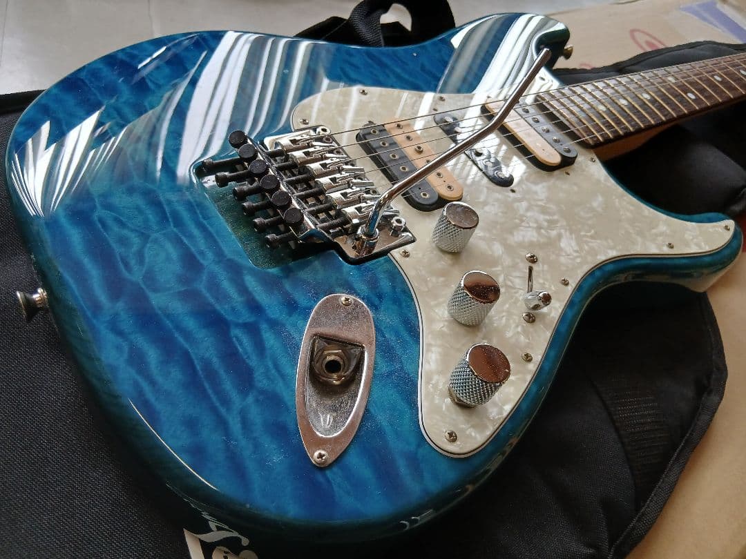 Fender ストラトキャスター春畑道哉モデル