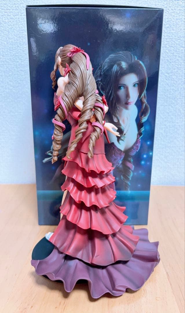 【最終価格】FF7 エアリス スタティックアーツ フィギュア