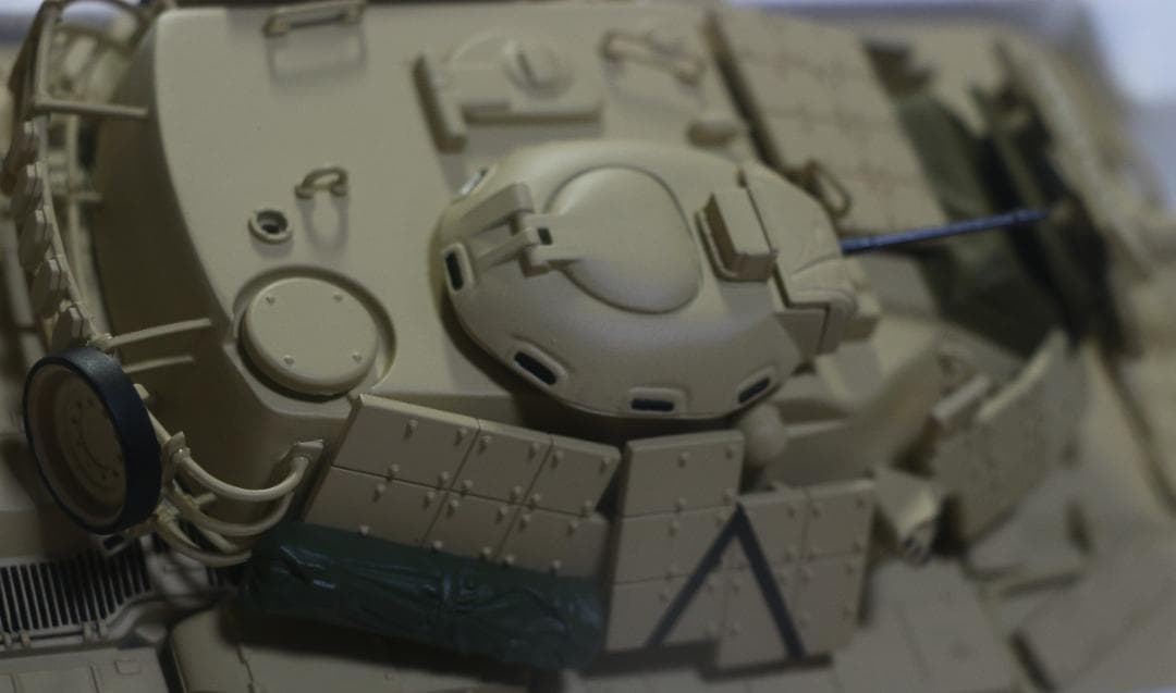 ミニチャンプス M60A1　米海兵隊湾岸戦争リアクティブアーマー追加型　1/35