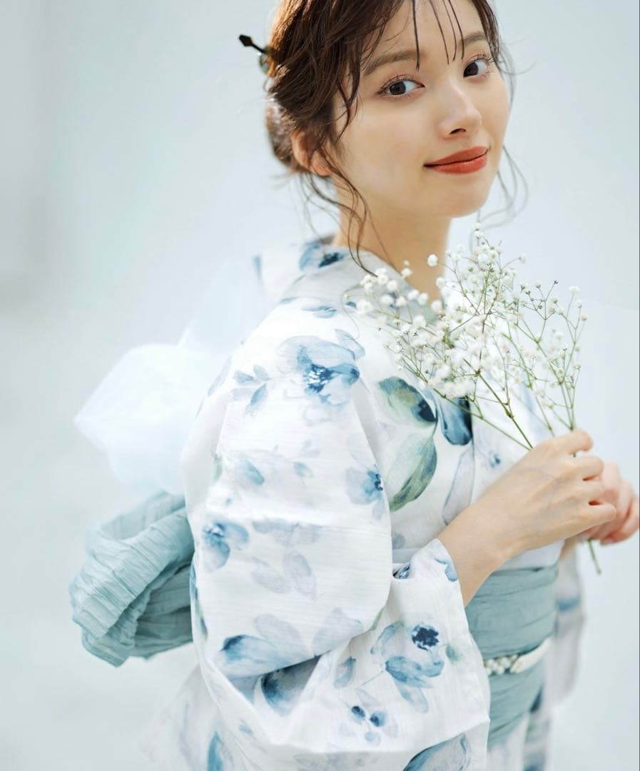 dita 涼風の燦々しらべ（浴衣四点セット　浴衣・帯・腰紐・下駄）