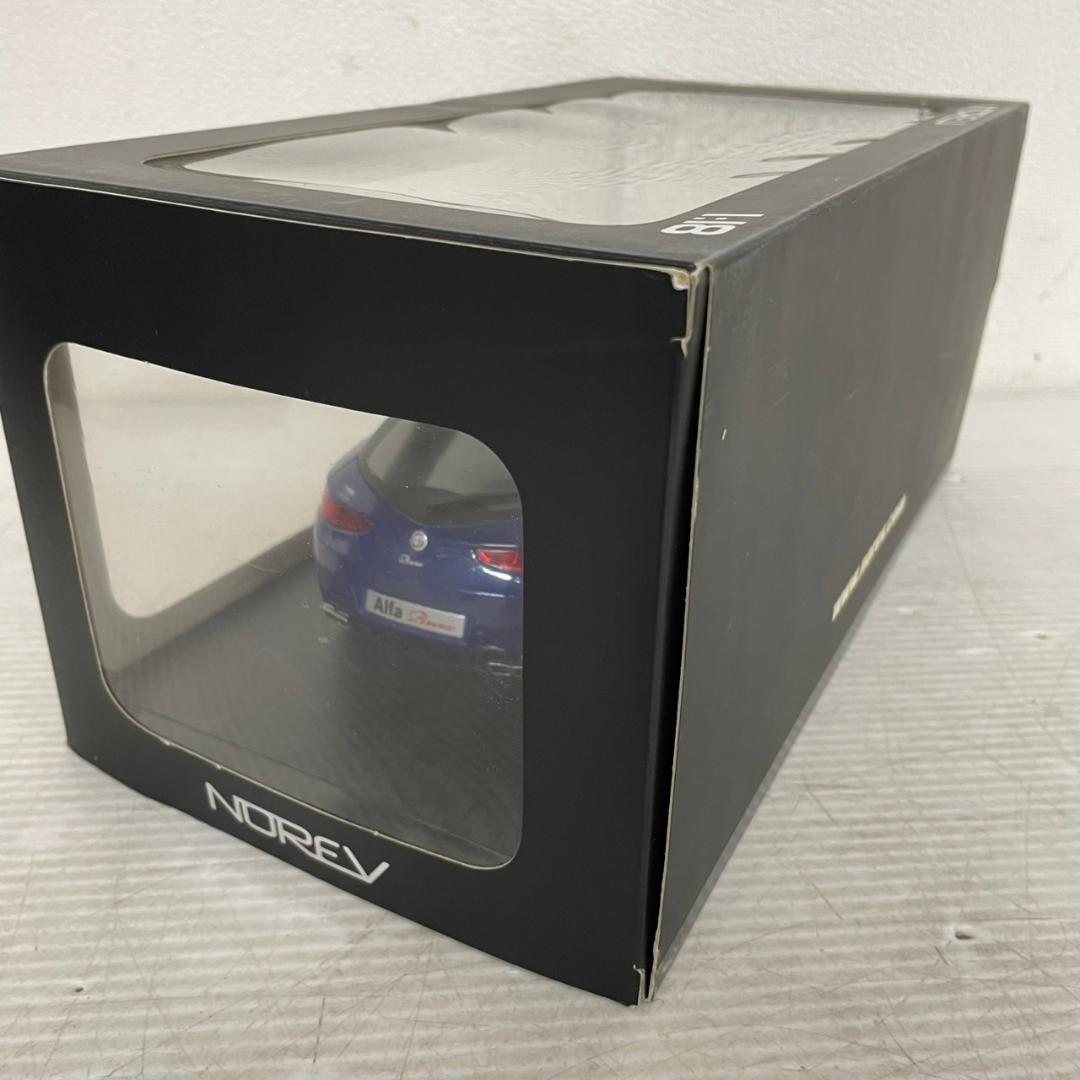 ノレブ Alfa Romeo Brera 1/18スケール ミニカー Y0953