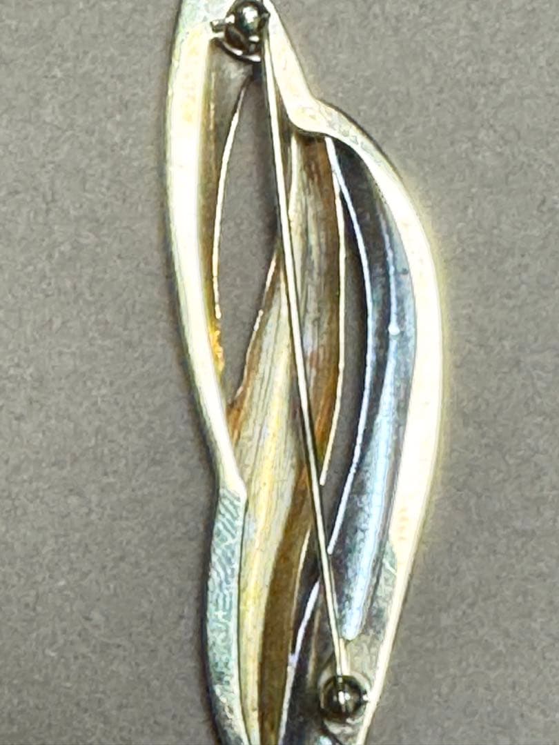 う*ん様 K18/Pt900コンビ　デザインブローチ