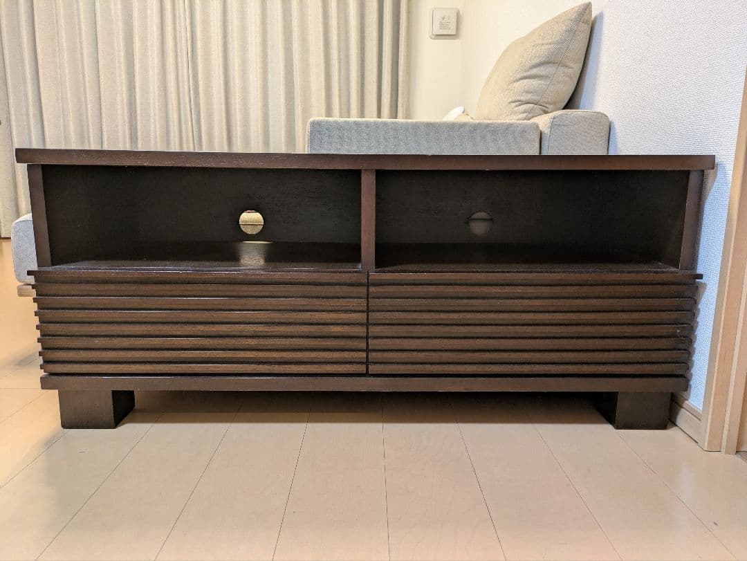 高級家具a.flat エーフラット「ルーバー」テレビボード