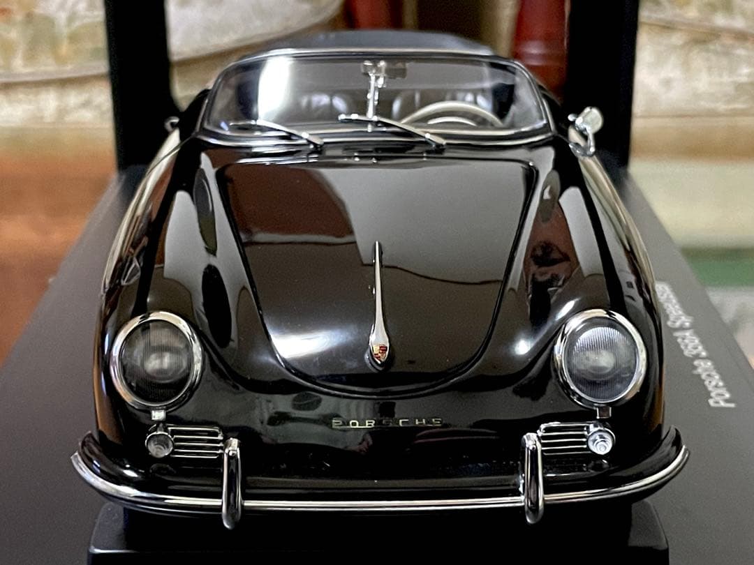 価格変更1/18 オートアート ポルシェ356A スピードスター ブラック未展示