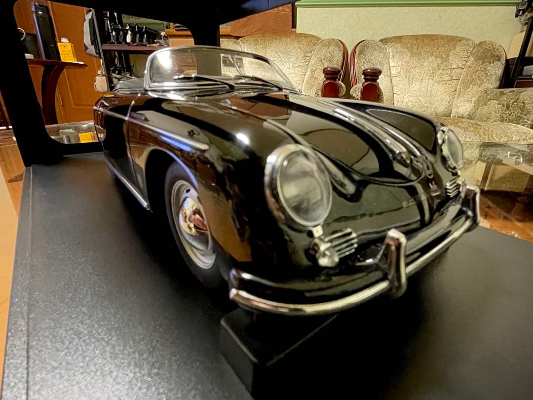 価格変更1/18 オートアート ポルシェ356A スピードスター ブラック未展示