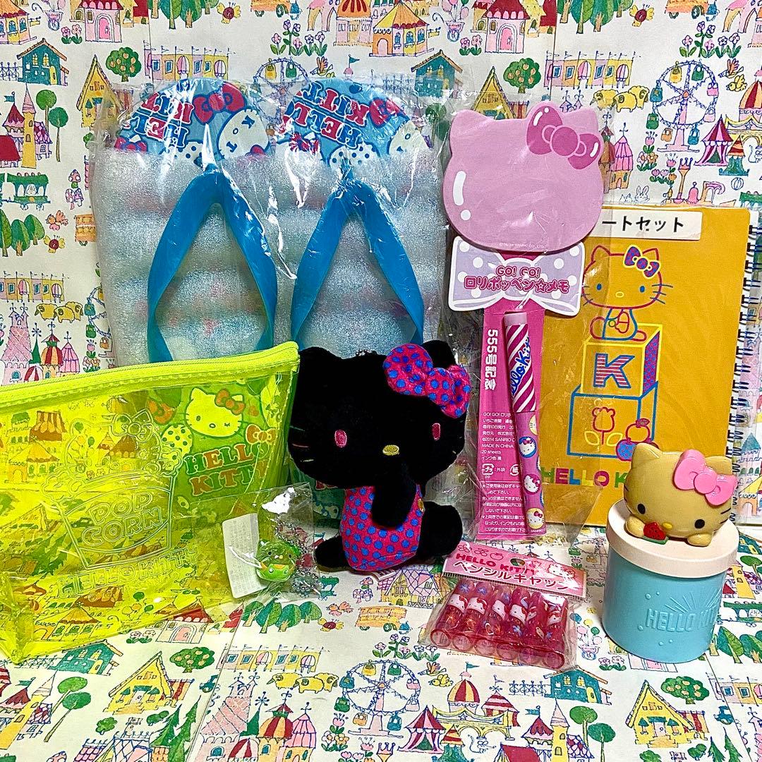サンリオ ハローキティ まとめ売り スクールバッグ マスコット 文房具他