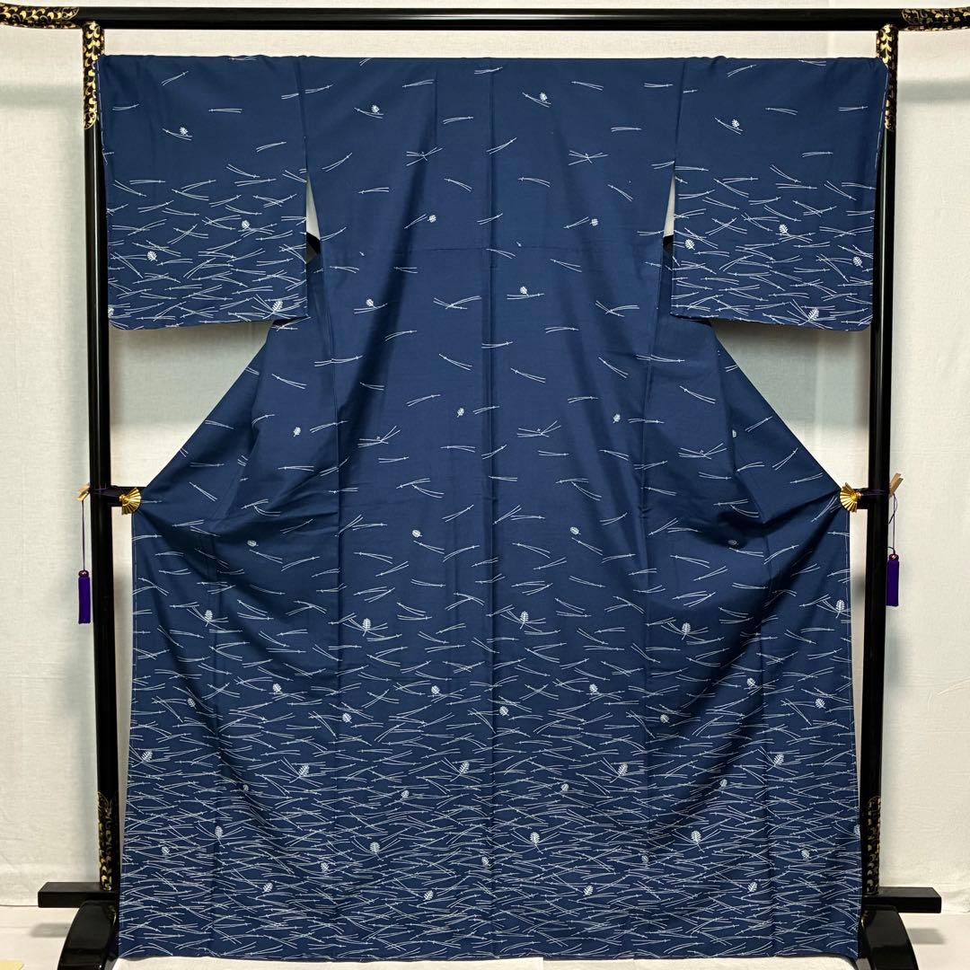 D56 訪問着 紬 吹き寄せ文 藍色 正絹 着物 袷 しつけ糸付き未使用極美品