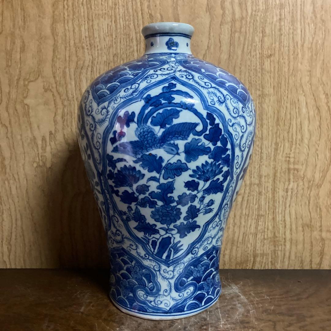 中国　染付　瓶　梅瓶　花鳥波之図　康熙年製銘
