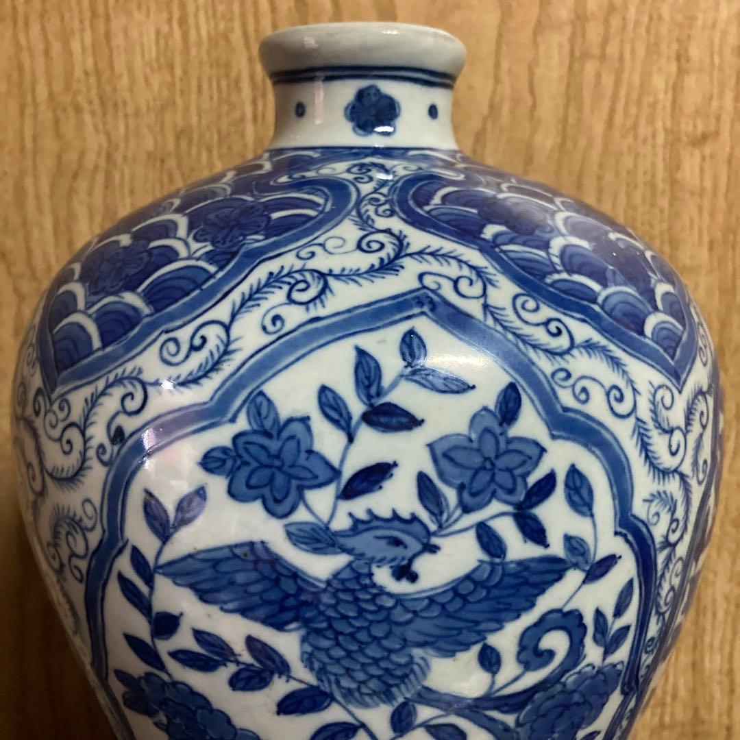 中国　染付　瓶　梅瓶　花鳥波之図　康熙年製銘