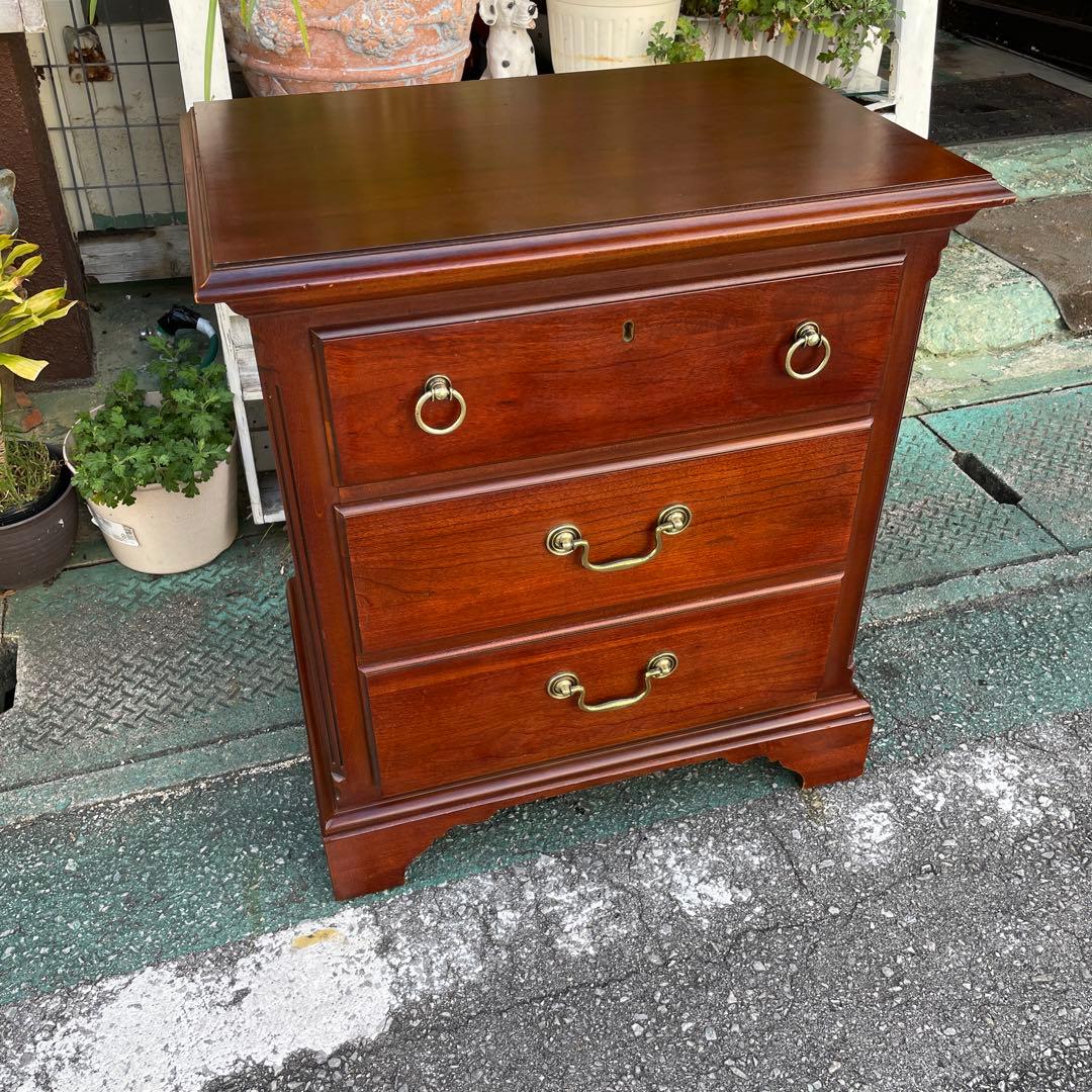 USA ,ドレクセルヘリテージ・ナイトテーブル DREXEL