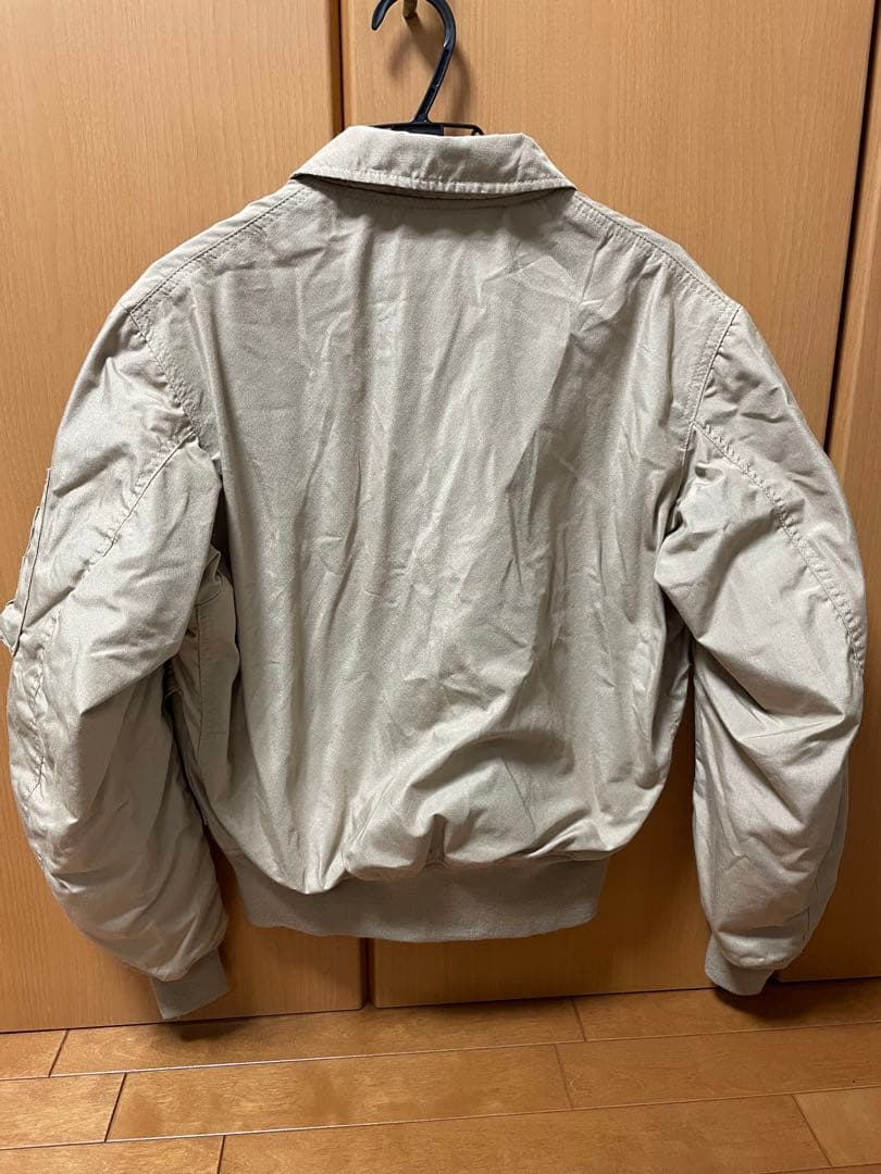 COCKPIT USA INCフライトジャケット　ベージュ　米空軍　Mサイズ