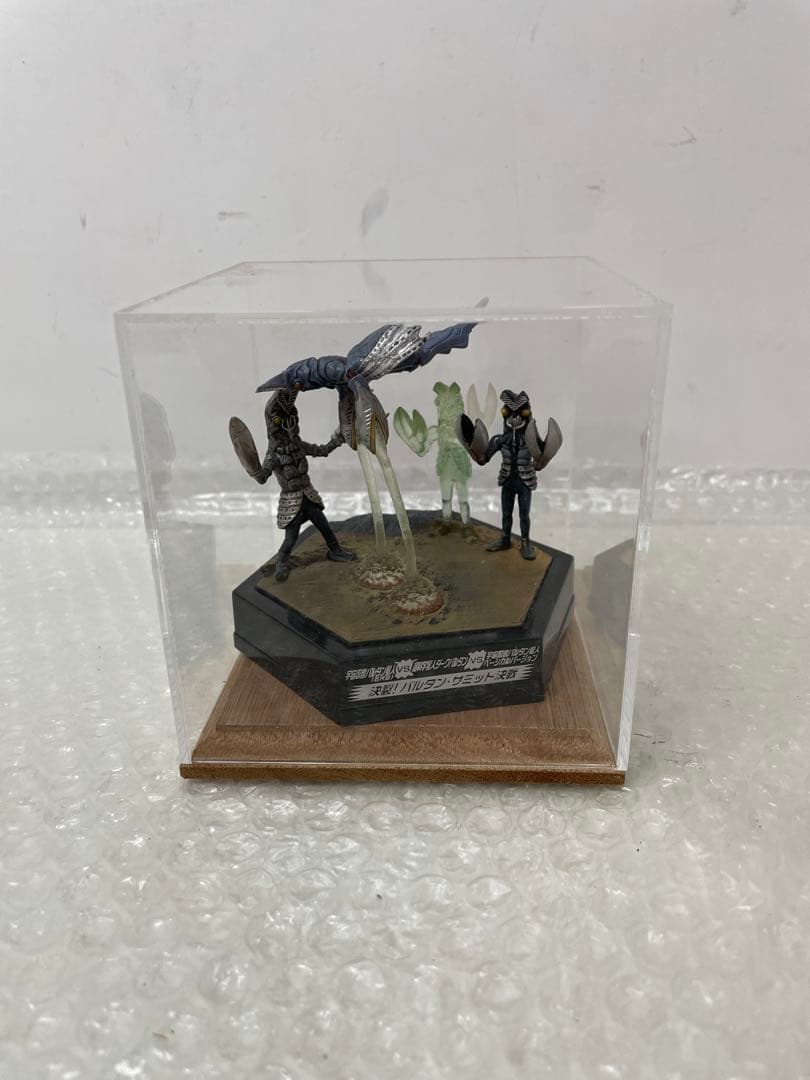 特撮フィギュア　ウルトラパノラマファイト　 ケース付き