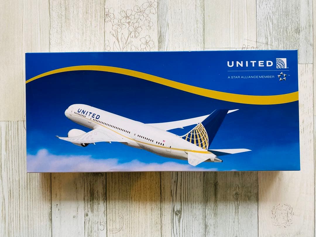 ユナイテッド航空 ボーイング787-8 スケール1:200