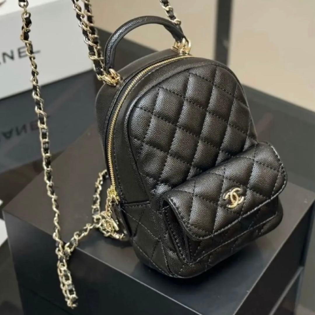 CHANEL ミニバックパック　キルティングリュック　 ブラック